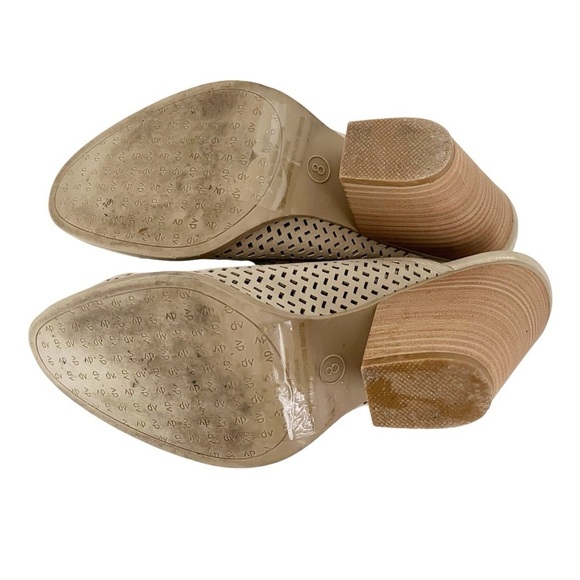 Dolce Vita Mules Clogs Women's Size 8 Nude Laser Cut Heels Slip On Slides Shoes - Picture 9 of 9